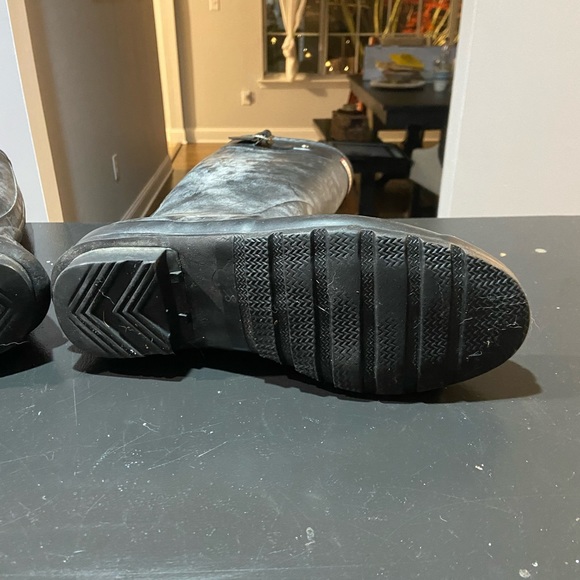 Hunter Tall Rain Boots - Picture 4 of 8